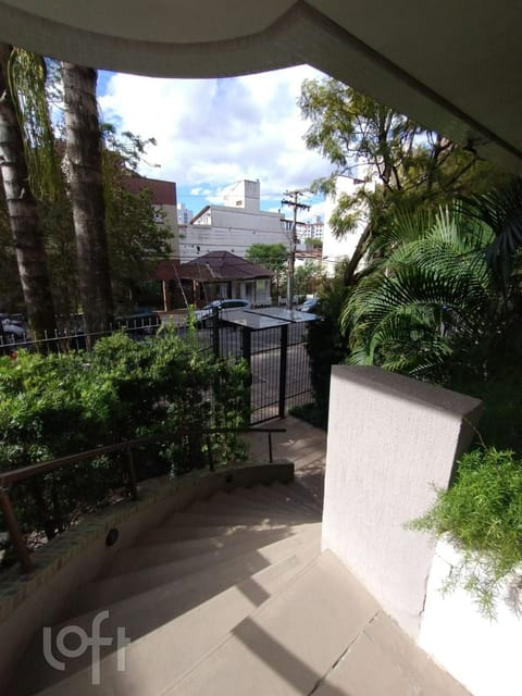 Image 16 - 294552